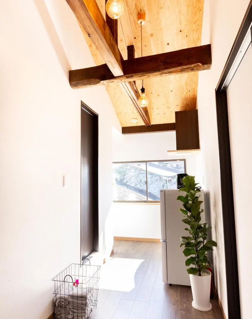 Localnism Guest House Osaka Country house