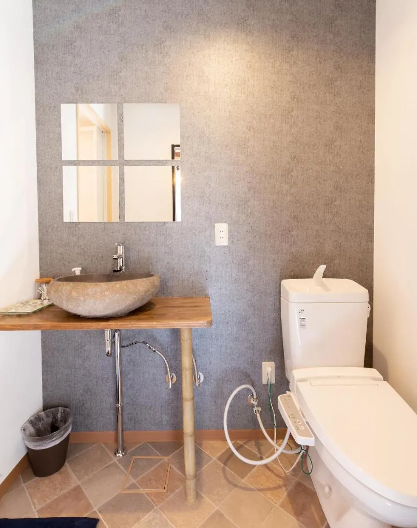 Localnism Guest House Osaka