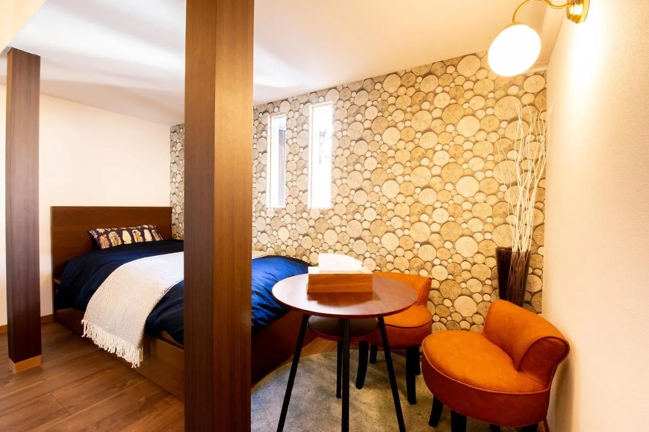 Localnism Guest House Osaka Japan