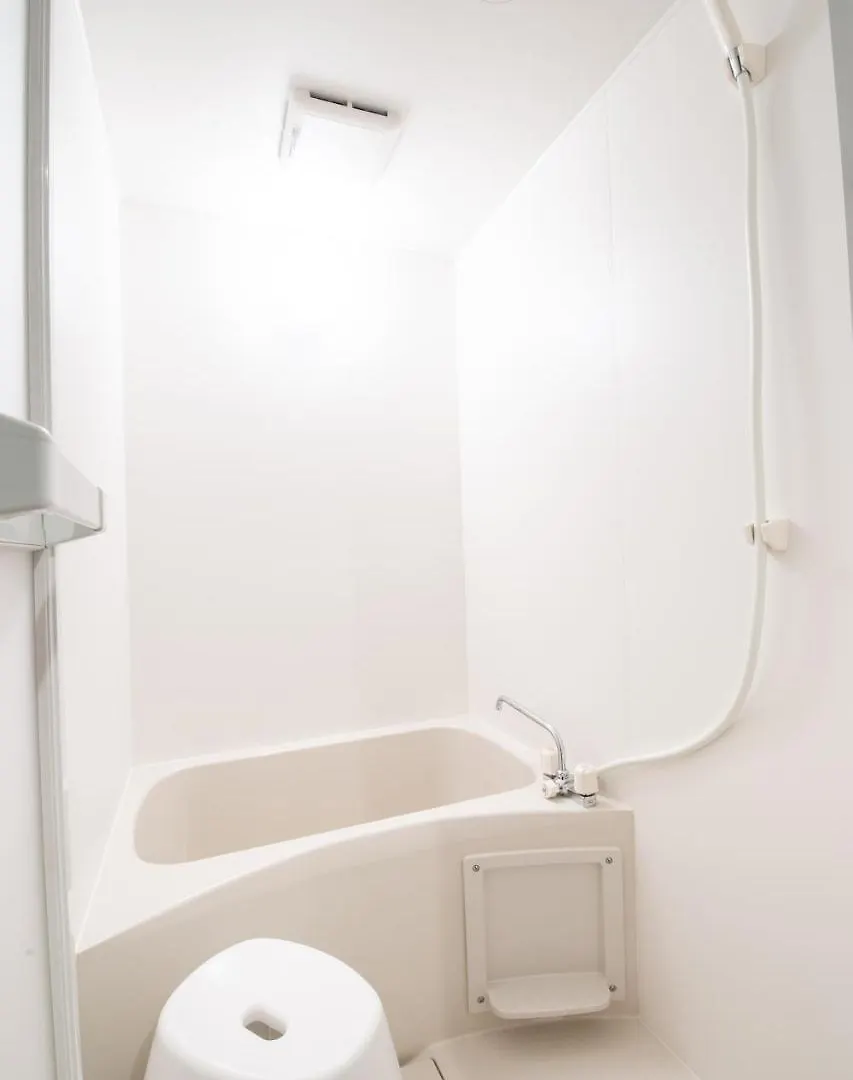 Localnism Guest House Osaka Country house