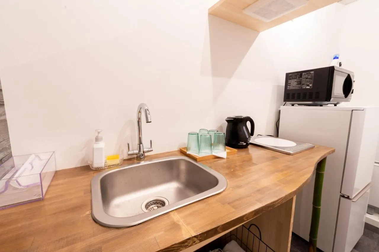 Localnism Guest House Osaka Country house