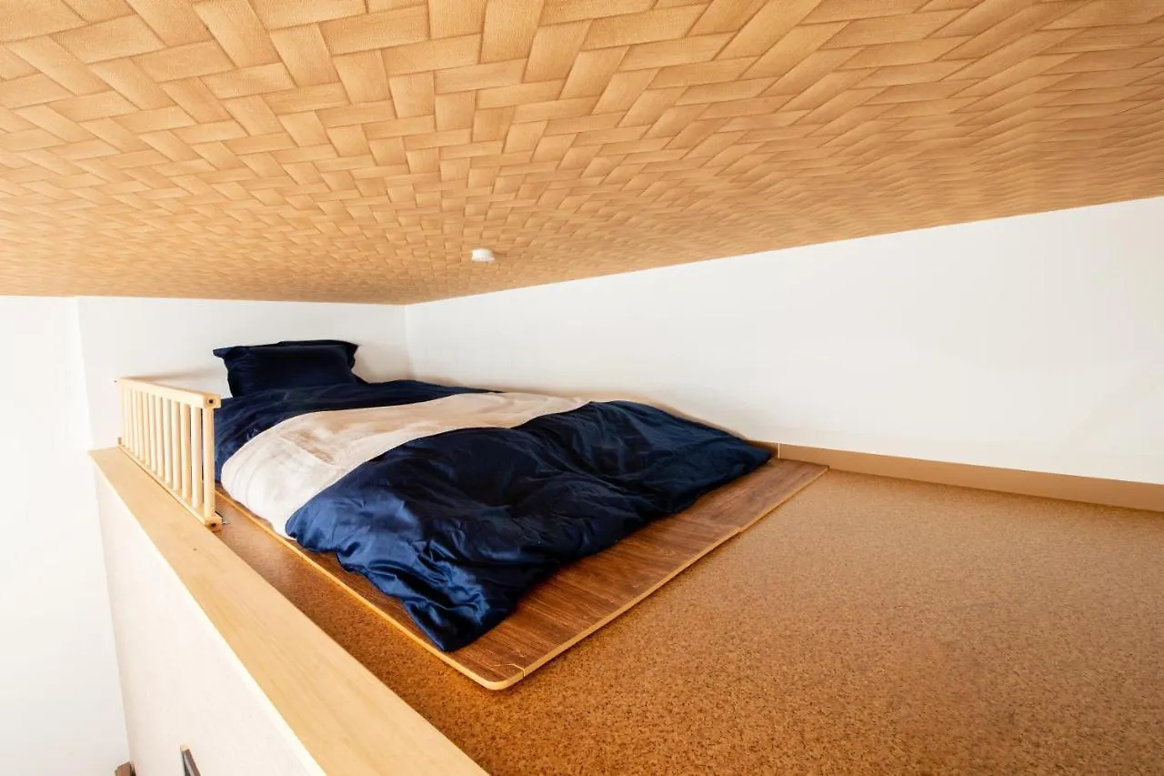 Localnism Guest House Osaka 0*,